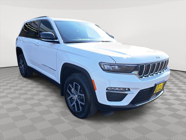 2025 Jeep Grand Cherokee GRAND CHEROKEE LIMITED 4X4