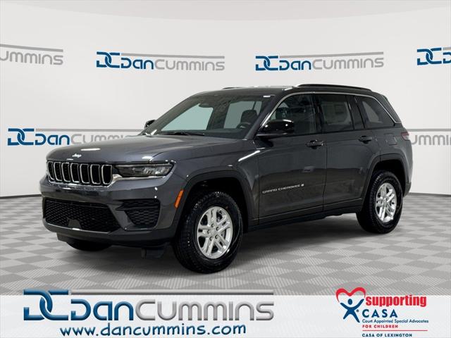 2025 Jeep Grand Cherokee GRAND CHEROKEE LAREDO 4X4