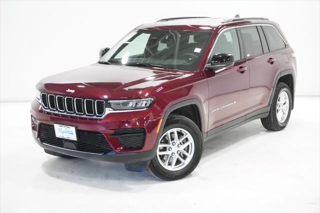 2025 Jeep Grand Cherokee GRAND CHEROKEE LAREDO X 4X4