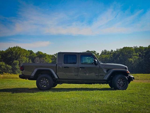 2025 Jeep Gladiator GLADIATOR SPORT S 4X4 2025 Jeep Gladiator GLADIATOR SPORT S 4X4