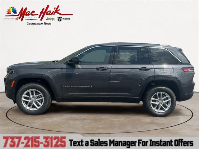2025 Jeep Grand Cherokee GRAND CHEROKEE LAREDO X 4X4