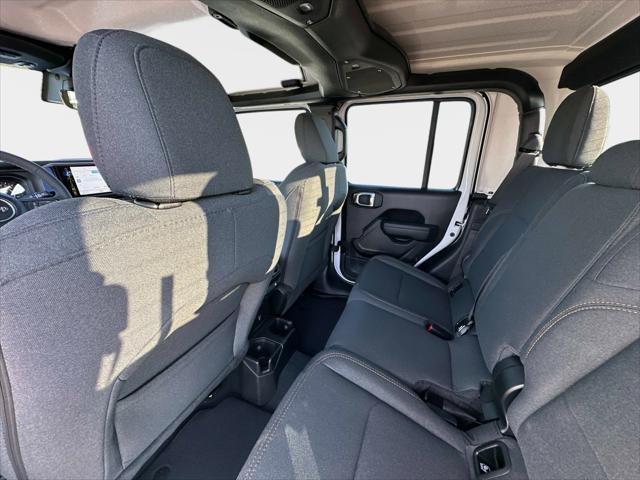 2025 Jeep Gladiator Sport S