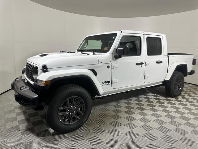 2025 Jeep Gladiator GLADIATOR SPORT S 4X4