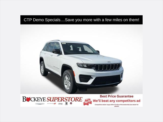 2025 Jeep Grand Cherokee GRAND CHEROKEE LAREDO 4X4