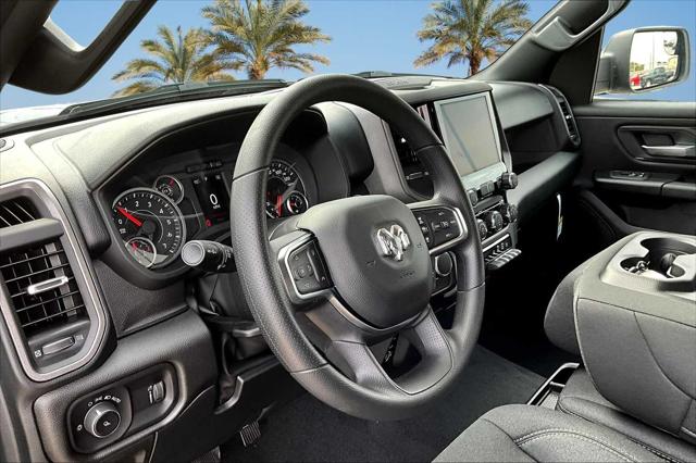 2025 RAM Ram 1500 RAM 1500 TRADESMAN CREW CAB 4X4 57 BOX