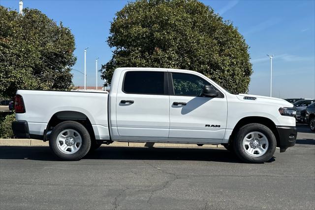 2025 RAM Ram 1500 RAM 1500 TRADESMAN CREW CAB 4X2 57 BOX