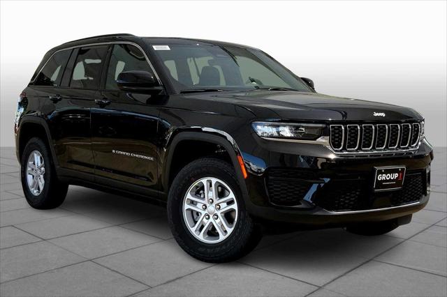 2025 Jeep Grand Cherokee GRAND CHEROKEE LAREDO 4X2