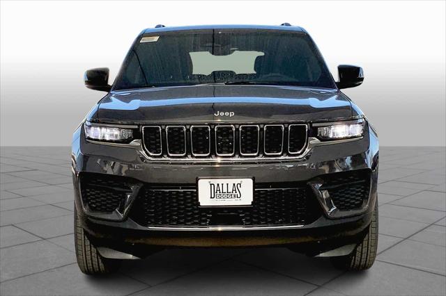 2025 Jeep Grand Cherokee GRAND CHEROKEE LAREDO X 4X2
