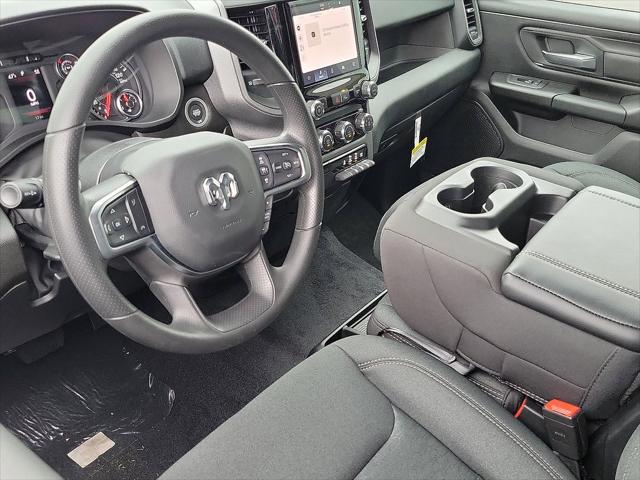 2026 RAM Ram 1500 RAM 1500 TRADESMAN CREW CAB 4X2 57 BOX