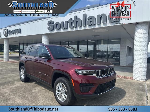 2025 Jeep Grand Cherokee GRAND CHEROKEE LAREDO X 4X4