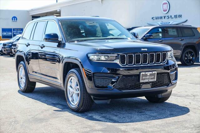 2025 Jeep Grand Cherokee GRAND CHEROKEE LAREDO X 4X4 2025 Jeep Grand Cherokee GRAND CHEROKEE LAREDO X 4X4