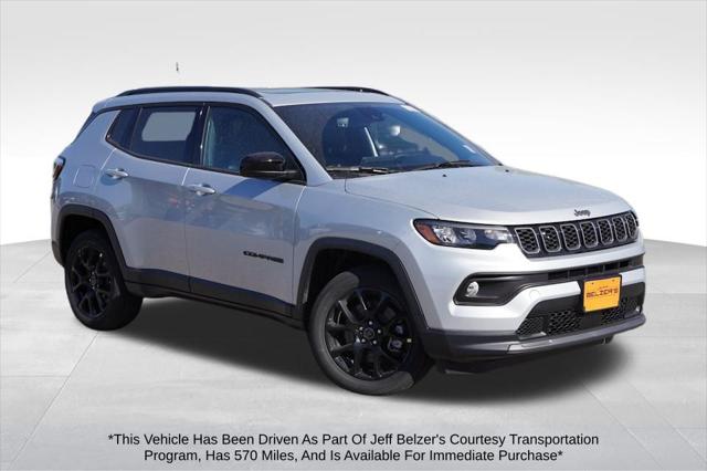 2025 Jeep Compass COMPASS LATITUDE 4X4