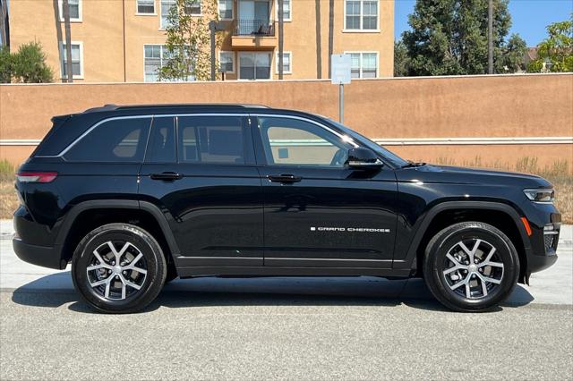 2025 Jeep Grand Cherokee GRAND CHEROKEE LIMITED 4X4 2025 Jeep Grand Cherokee GRAND CHEROKEE LIMITED 4X4