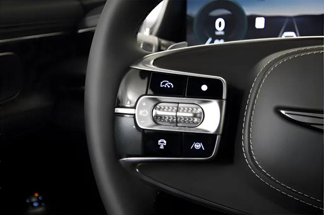 2025 Genesis G90 3.5T e-SC
