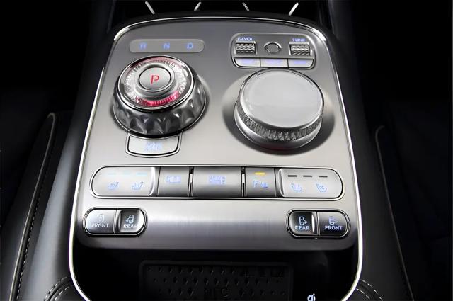 2025 Genesis G90 3.5T e-SC