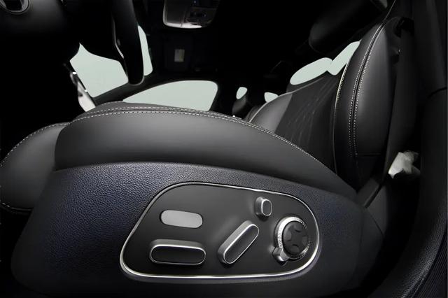2025 Genesis G90 3.5T e-SC