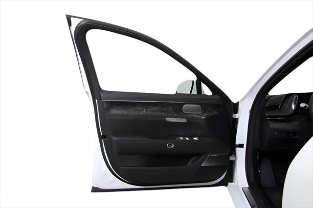 2025 Genesis G90 3.5T e-SC