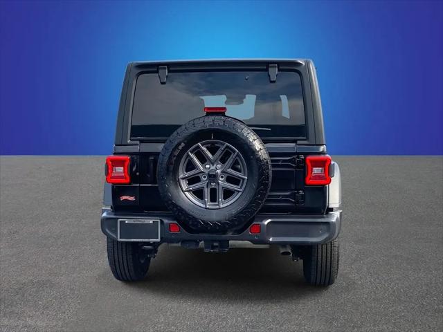 2025 Jeep Wrangler 4-Door Summit 4x4