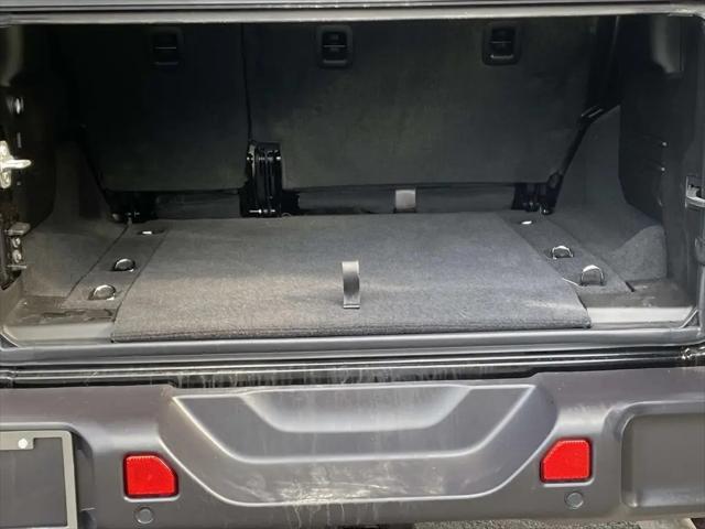 2025 Jeep Wrangler 4-Door Summit 4x4