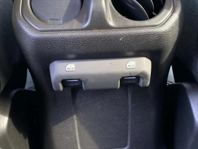 2025 Jeep Wrangler 4-Door Summit 4x4