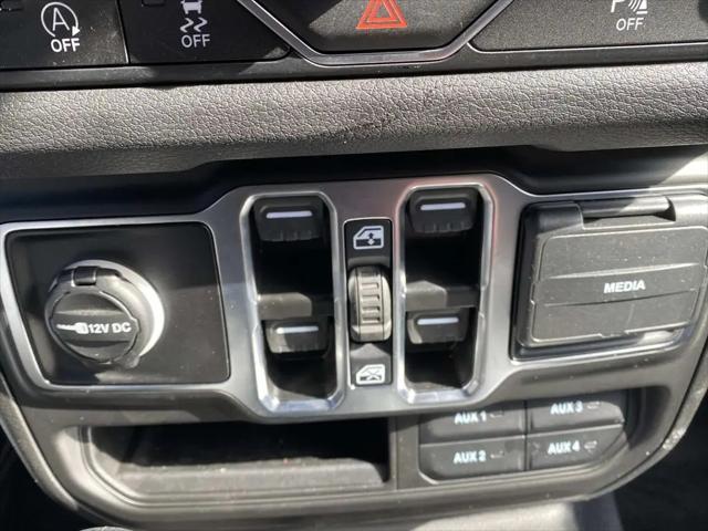 2025 Jeep Wrangler 4-Door Summit 4x4