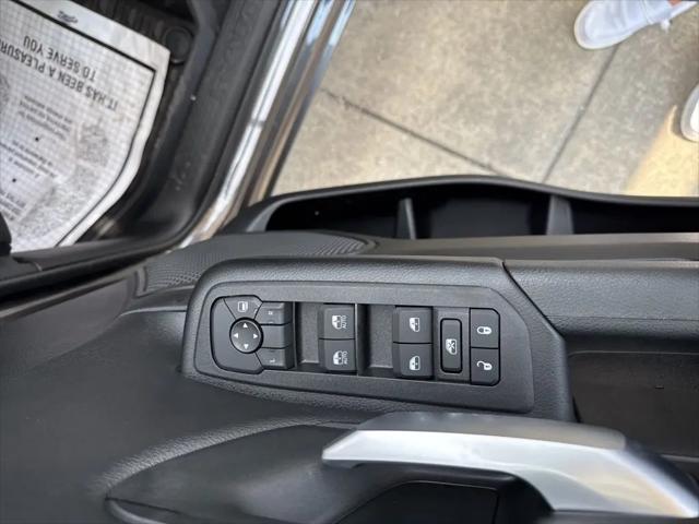 2026 Ram 1500 Tradesman Crew Cab 4x4 57 Box