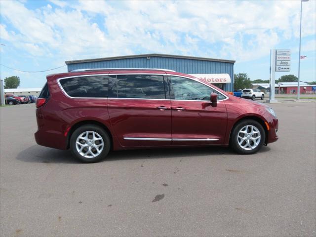 2020 Chrysler Pacifica Touring L Plus 2020 Chrysler Pacifica Touring L Plus