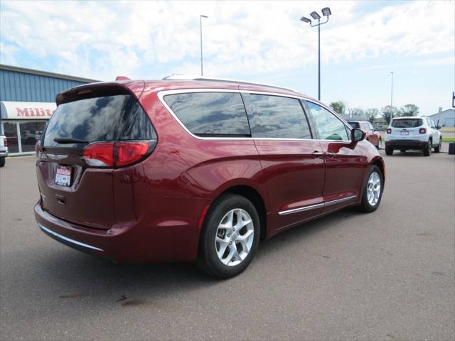 2020 Chrysler Pacifica Touring L Plus 2020 Chrysler Pacifica Touring L Plus