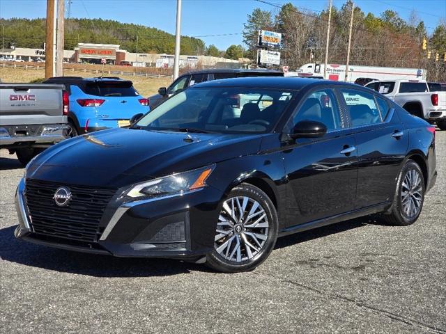 2023 Nissan Altima SV FWD