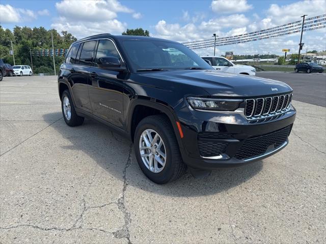 2025 Jeep Grand Cherokee GRAND CHEROKEE LAREDO X 4X4 2025 Jeep Grand Cherokee GRAND CHEROKEE LAREDO X 4X4