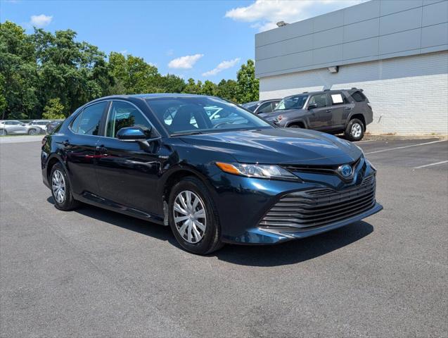 2020 Toyota Camry LE Hybrid