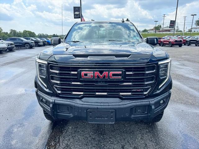 2023 GMC Sierra 1500 4WD Crew Cab Short Box AT4X