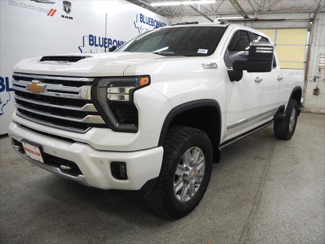 2024 Chevrolet Silverado 2500HD 4WD Crew Cab Standard Bed High Country