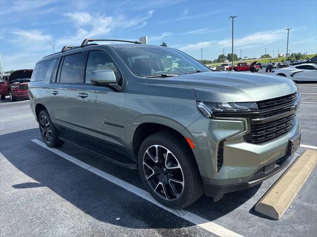 2024 Chevrolet Suburban 4WD RST