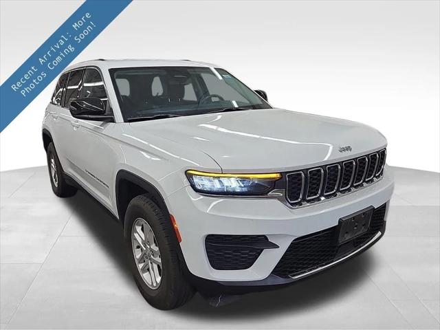 2023 Jeep Grand Cherokee Laredo 4x4
