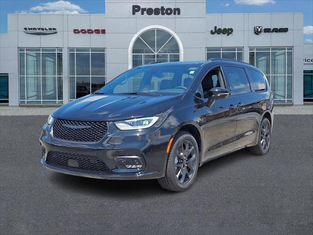 2025 Chrysler Pacifica PACIFICA LIMITED AWD
