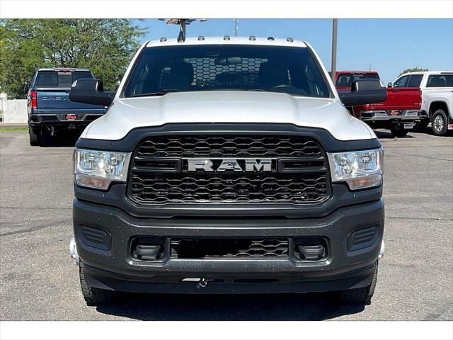 2022 RAM 3500 Chassis Tradesman/SLT/Laramie/Limited