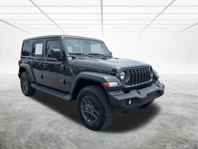 2025 Jeep Wrangler 4-Door Summit 4x4