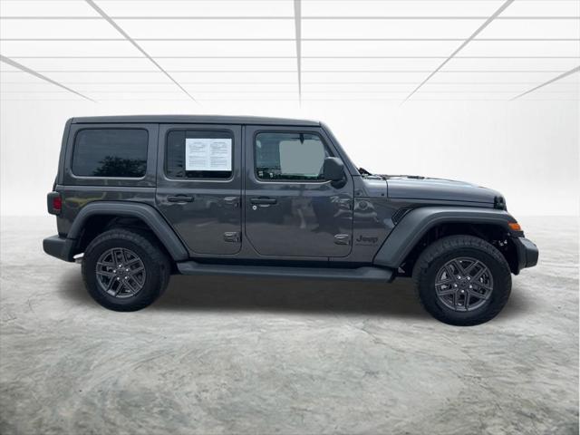2025 Jeep Wrangler 4-Door Summit 4x4