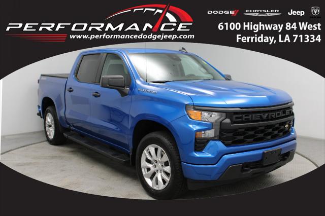 2024 Chevrolet Silverado 1500 4WD Crew Cab Short Bed Custom