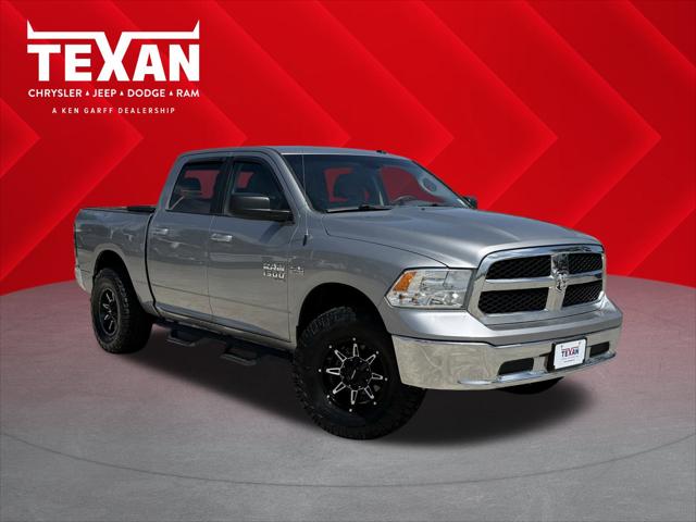 2019 RAM 1500 Classic SLT Crew Cab 4x4 57 Box