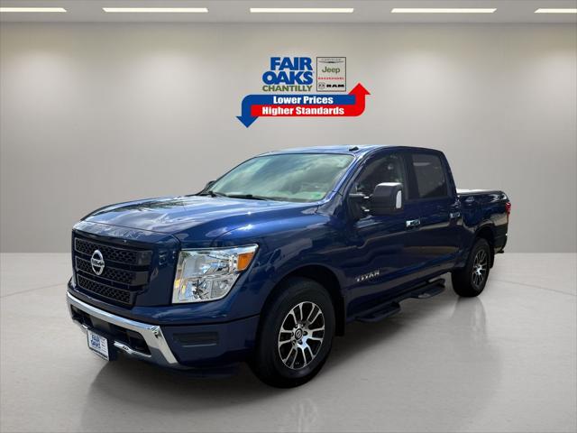 2021 Nissan TITAN Crew Cab SV 4x4