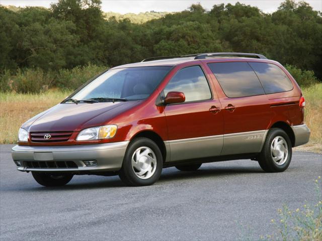 2003 Toyota Sienna CE
