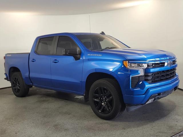 2022 Chevrolet Silverado 1500 4WD Crew Cab Short Bed RST