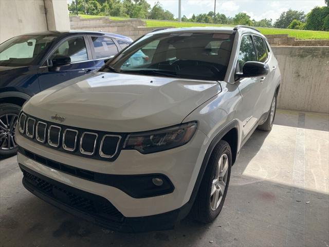 2022 Jeep Compass Latitude FWD