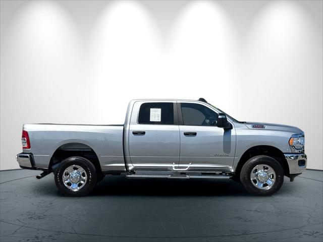 2024 RAM 2500 Big Horn Crew Cab 4x4 64 Box 2024 RAM 2500 Big Horn Crew Cab 4x4 64 Box