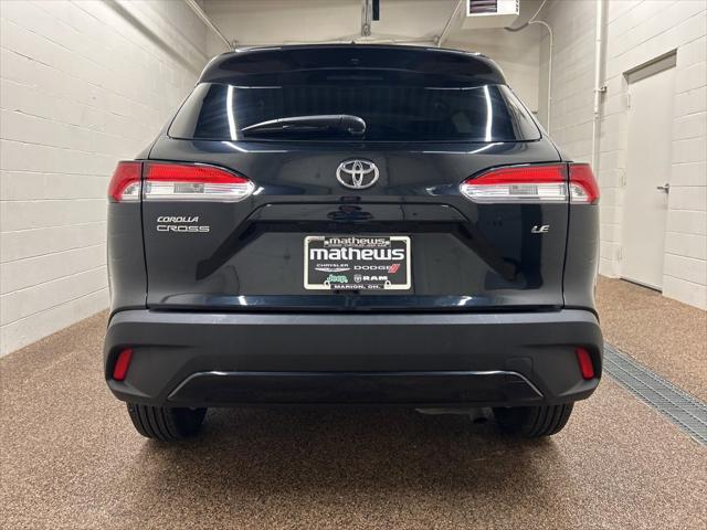 2024 Toyota Corolla Cross LE