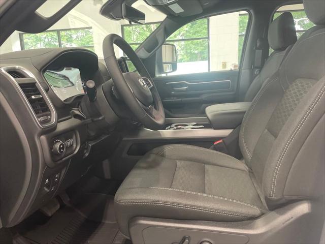 2025 RAM 1500 Big Horn Crew Cab 4x4 57 Box