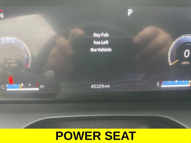 2023 Jeep Grand Cherokee Laredo 4x4