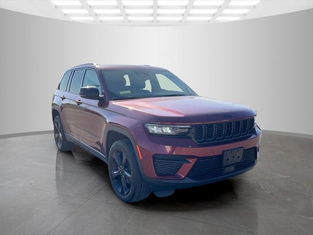 2024 Jeep Grand Cherokee Altitude 4x4 2024 Jeep Grand Cherokee Altitude 4x4